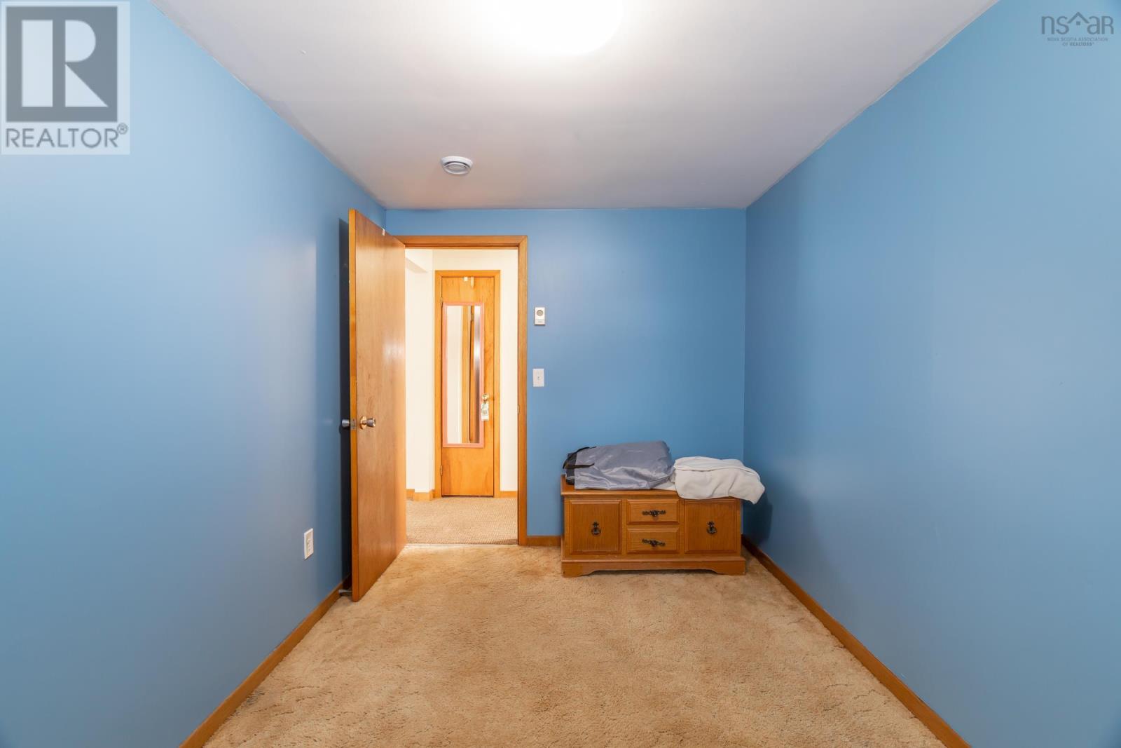 638 French Road Property Photo 23
