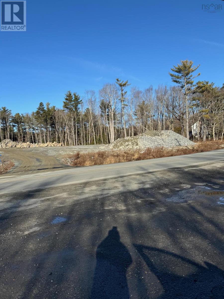 #3 Old Highway Property Photo 3