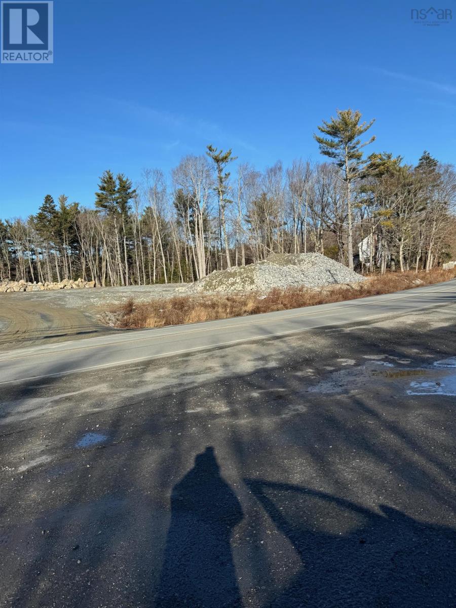 #3 Old Highway Property Photo 4