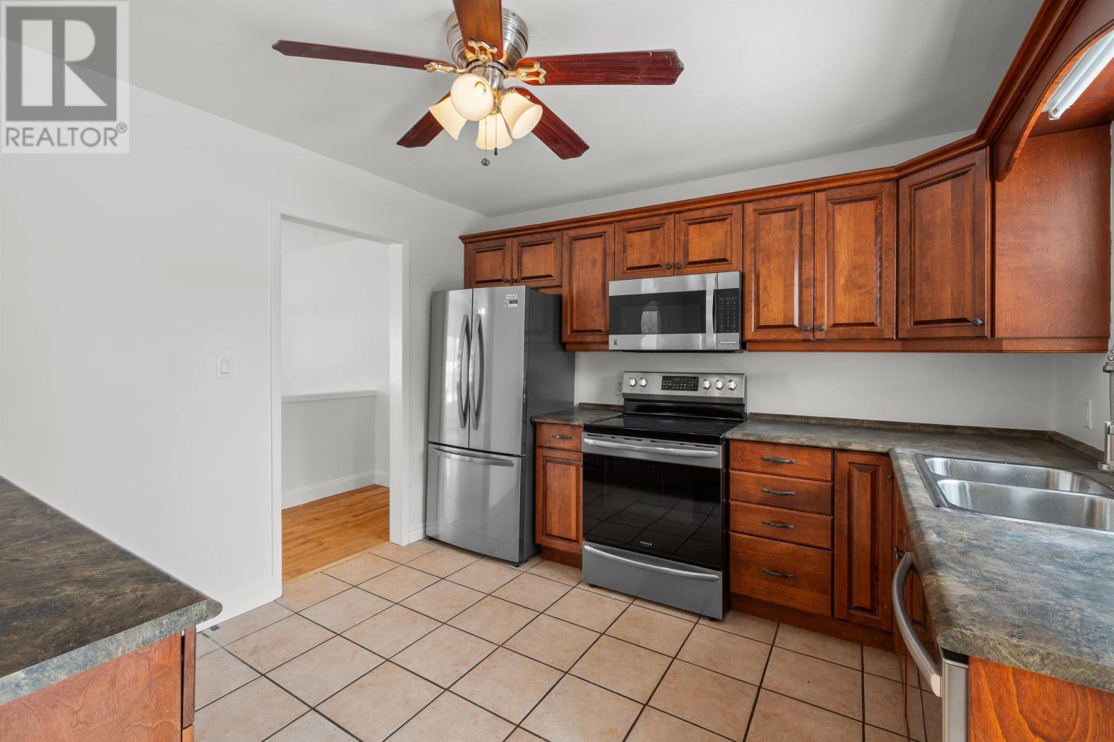 5 Ferguson Drive Property Photo 13