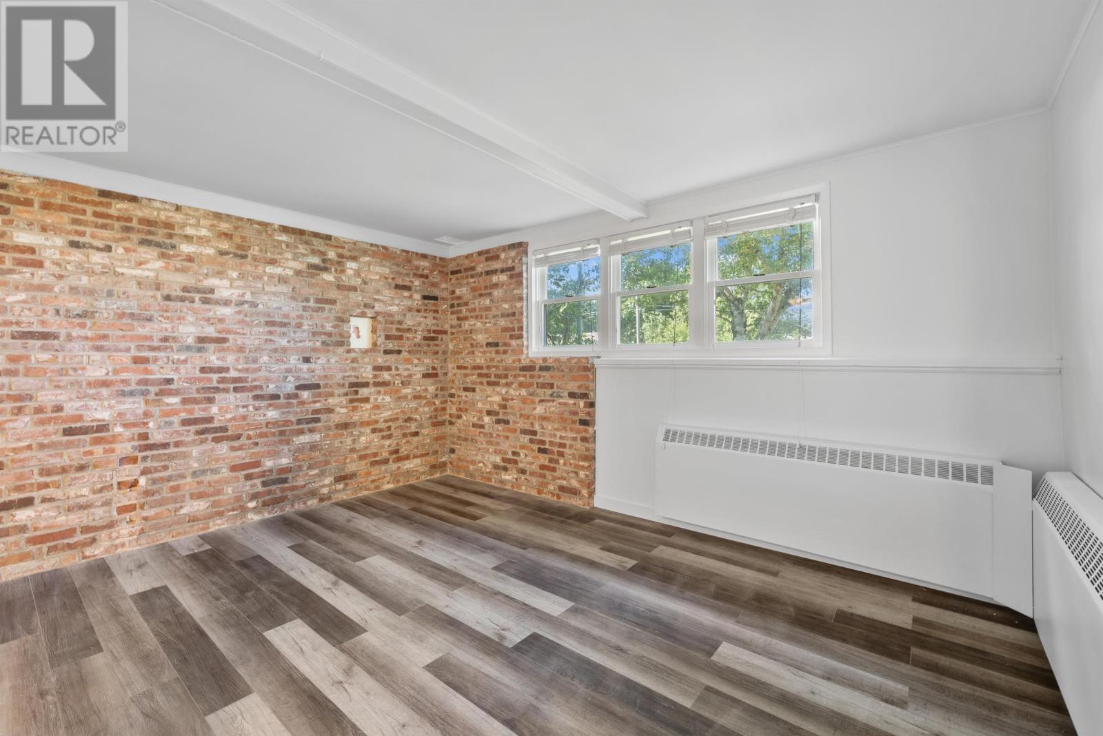 5 Ferguson Drive Property Photo 29