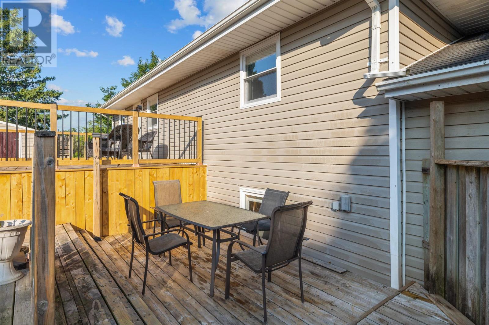 5 Ferguson Drive Property Photo 38