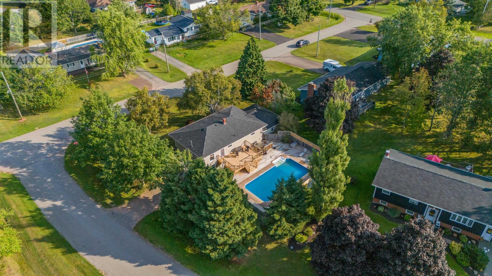 5 Ferguson Drive Property Photo 45