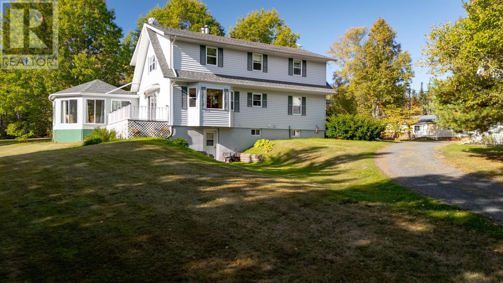 446 Fox River Road Property Photo 3