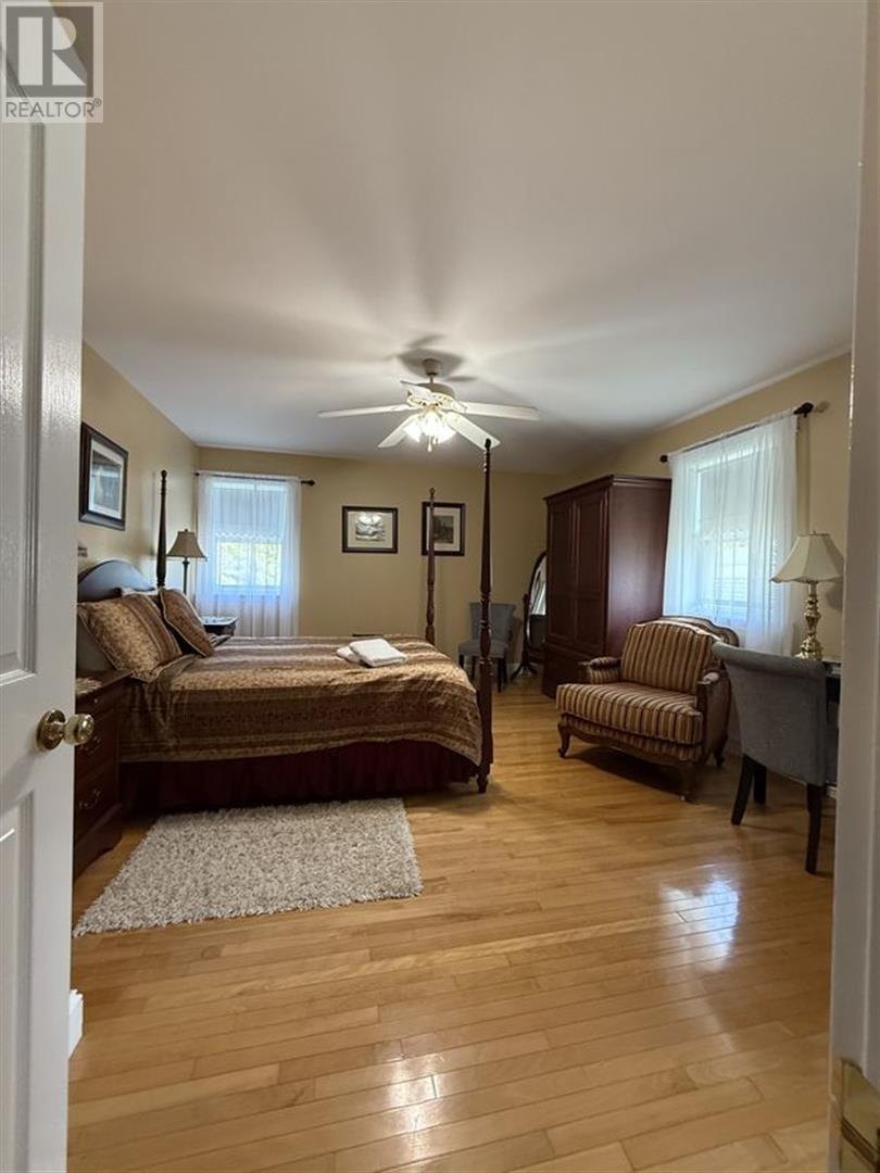 446 Fox River Road Property Photo 22