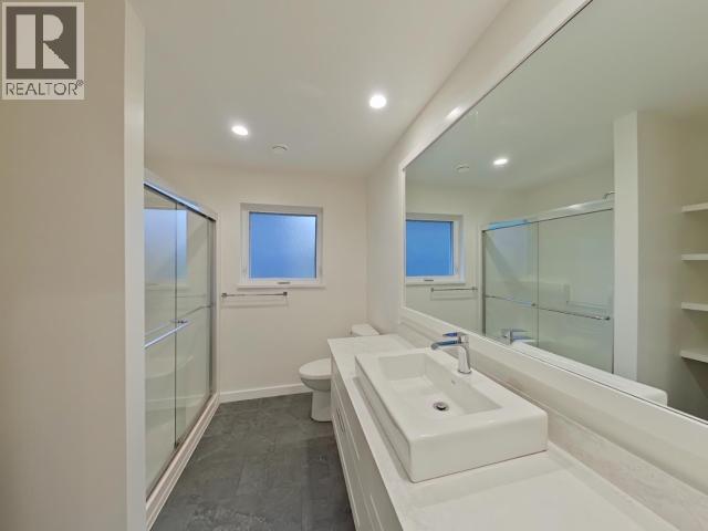 7129 Edgehill Crescent Property Photo 32