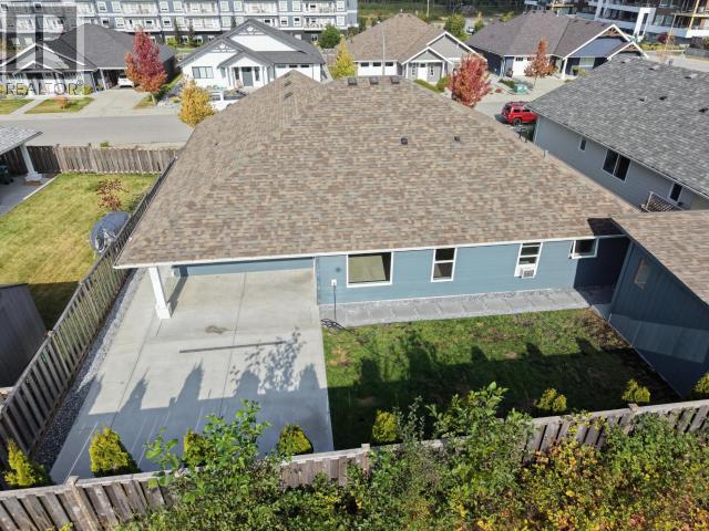 7129 Edgehill Crescent Property Photo 45