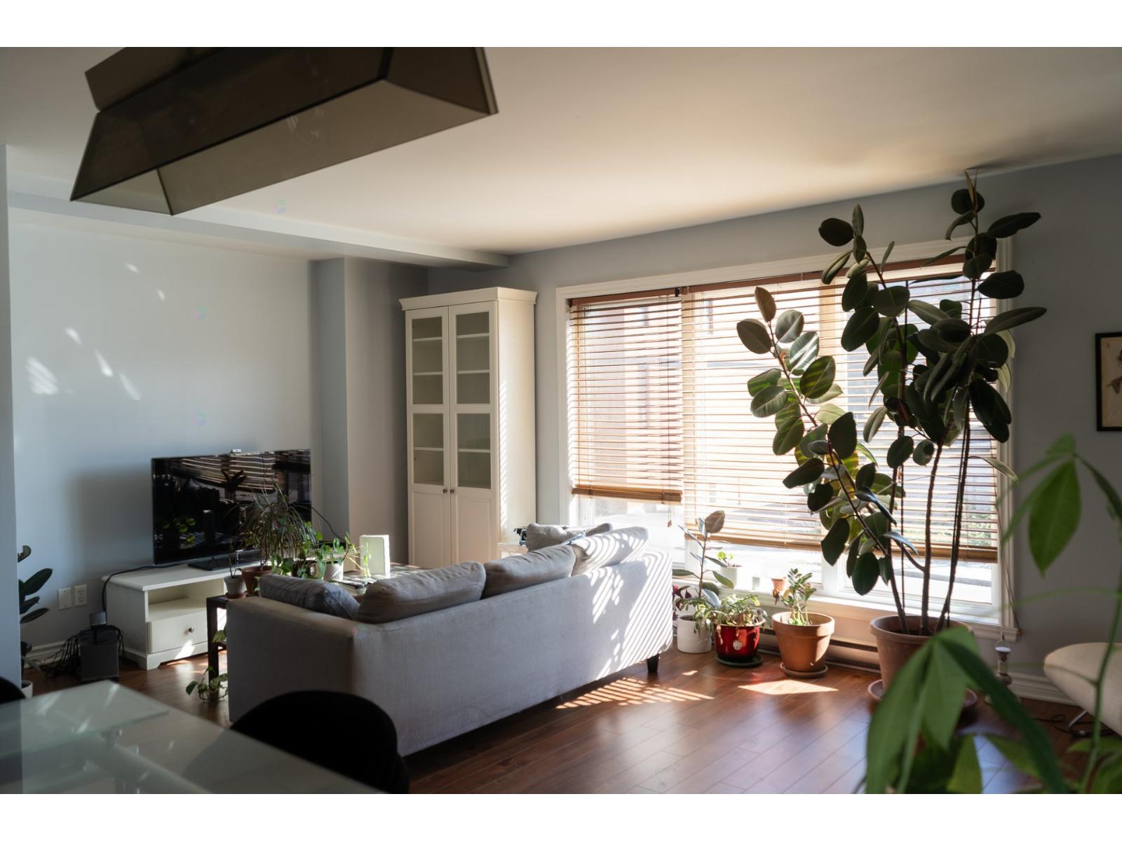 2175 Av. Charlemagne, #3 Property Photo 1