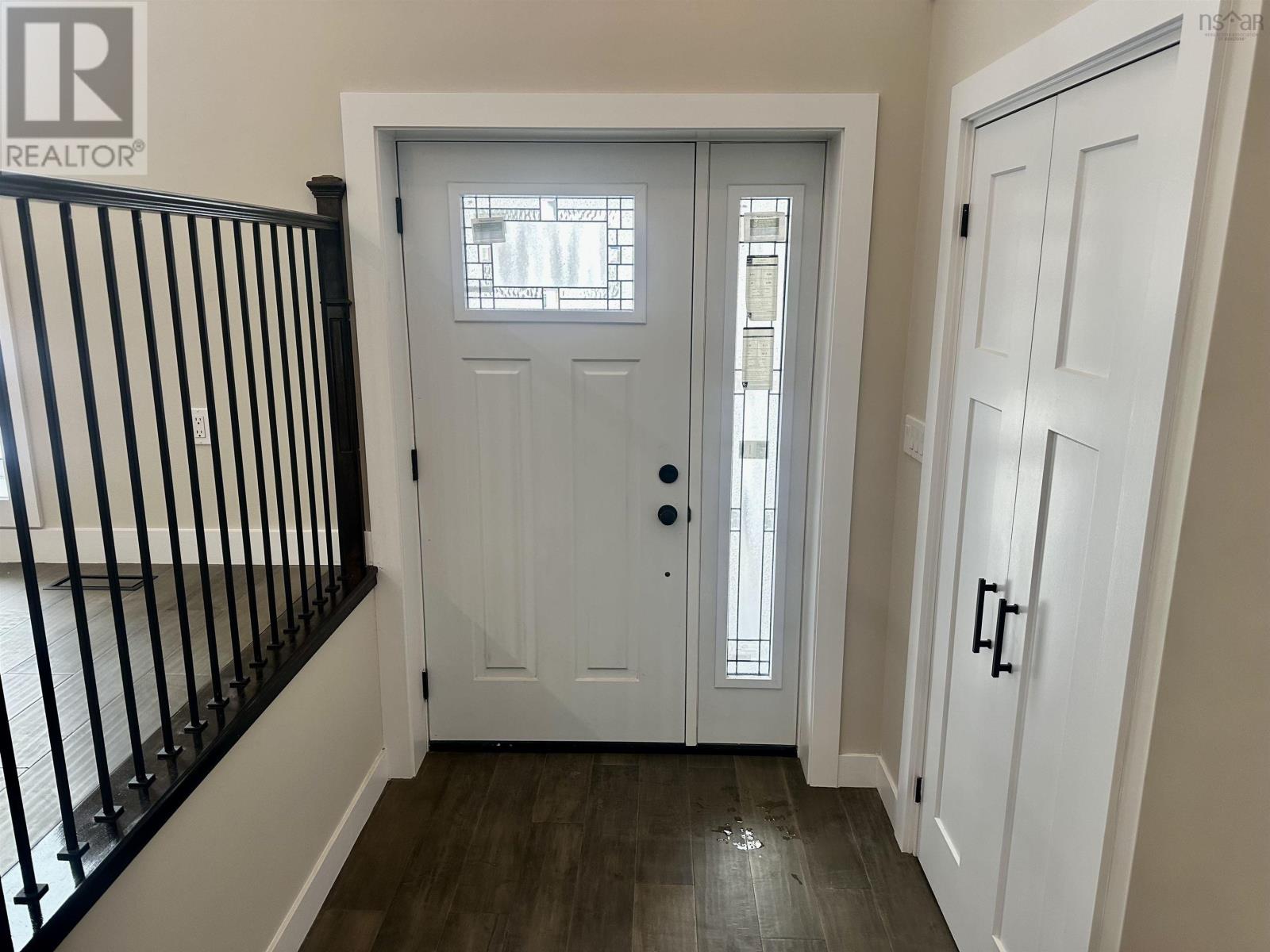 11 Chiavari Close Property Photo 10