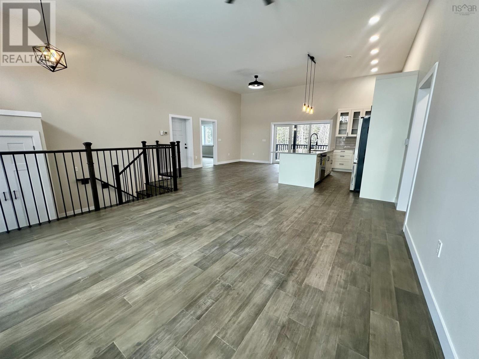 11 Chiavari Close Property Photo 12