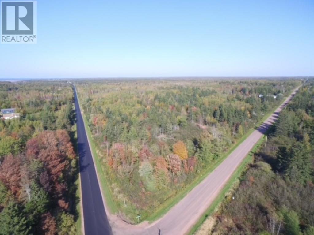 Centerline Road Property Photo 3