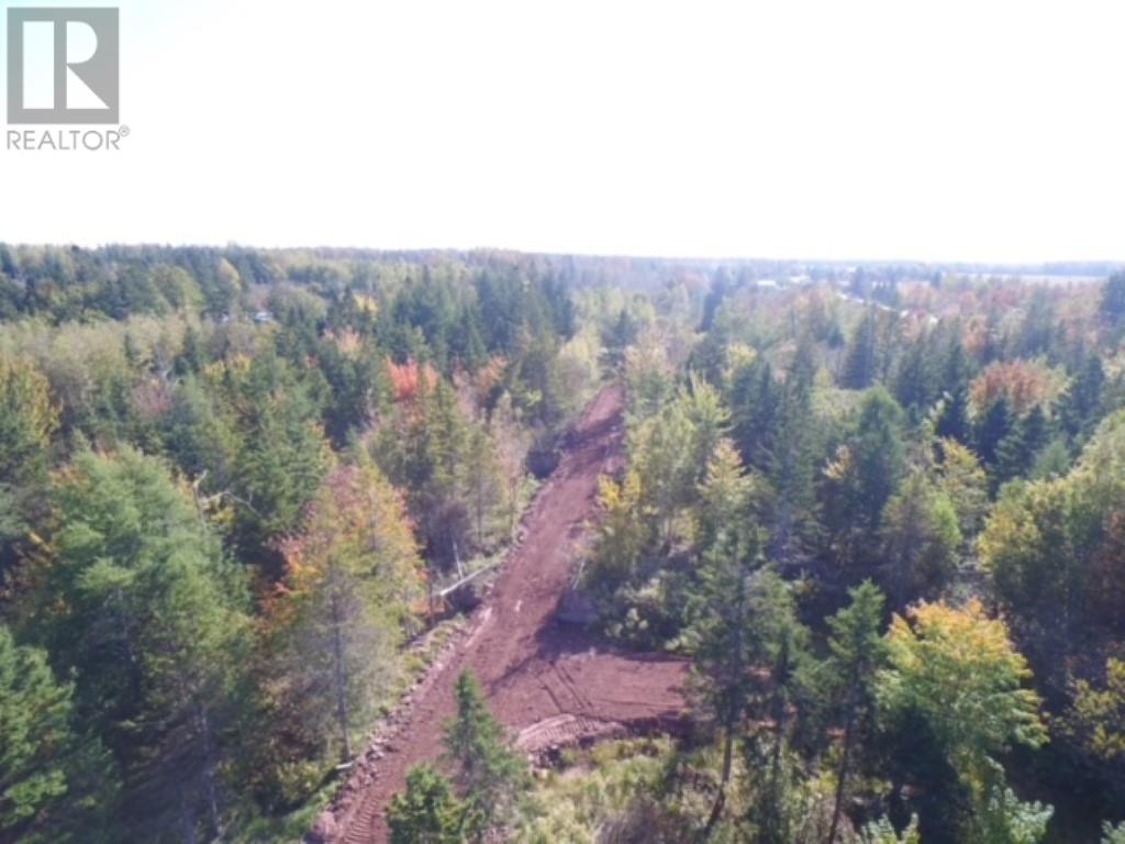 Centerline Road Property Photo 6