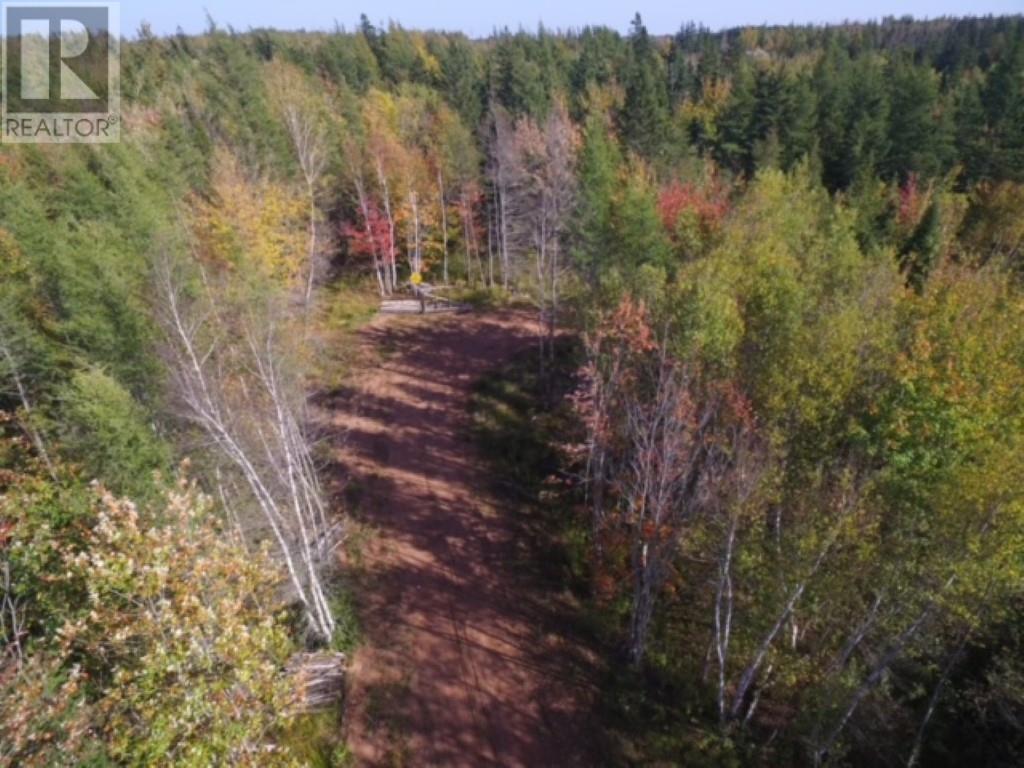 Centerline Road Property Photo 8