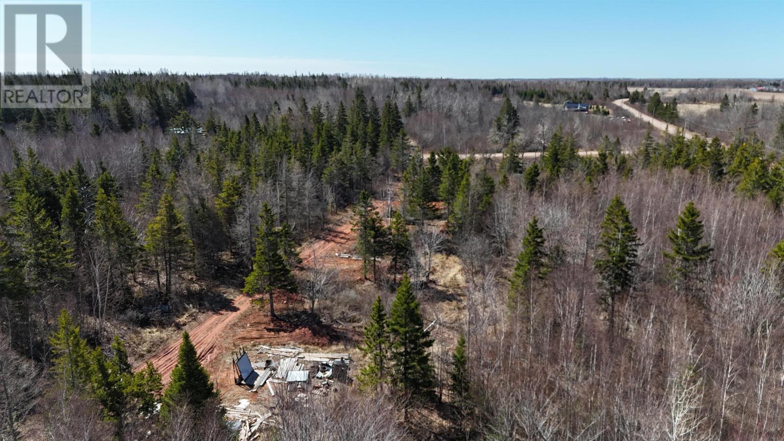 Centerline Road Property Photo 12