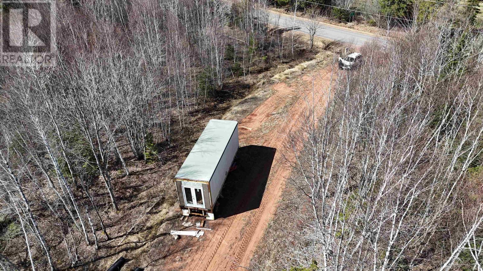 Centerline Road Property Photo 13