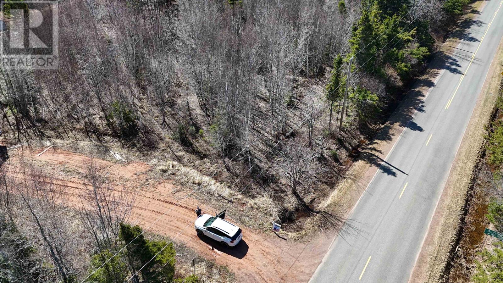 Centerline Road Property Photo 14