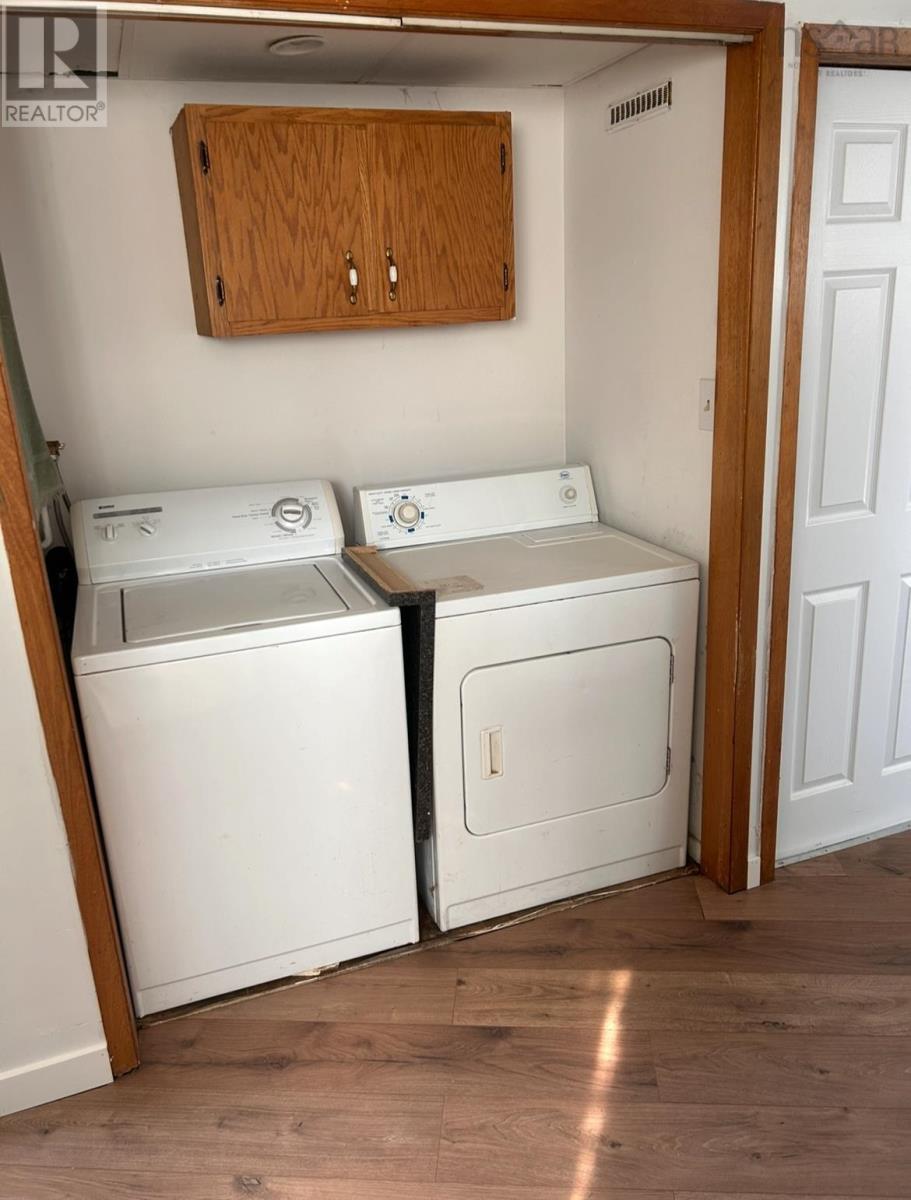 200 Reserve Street Property Photo 11