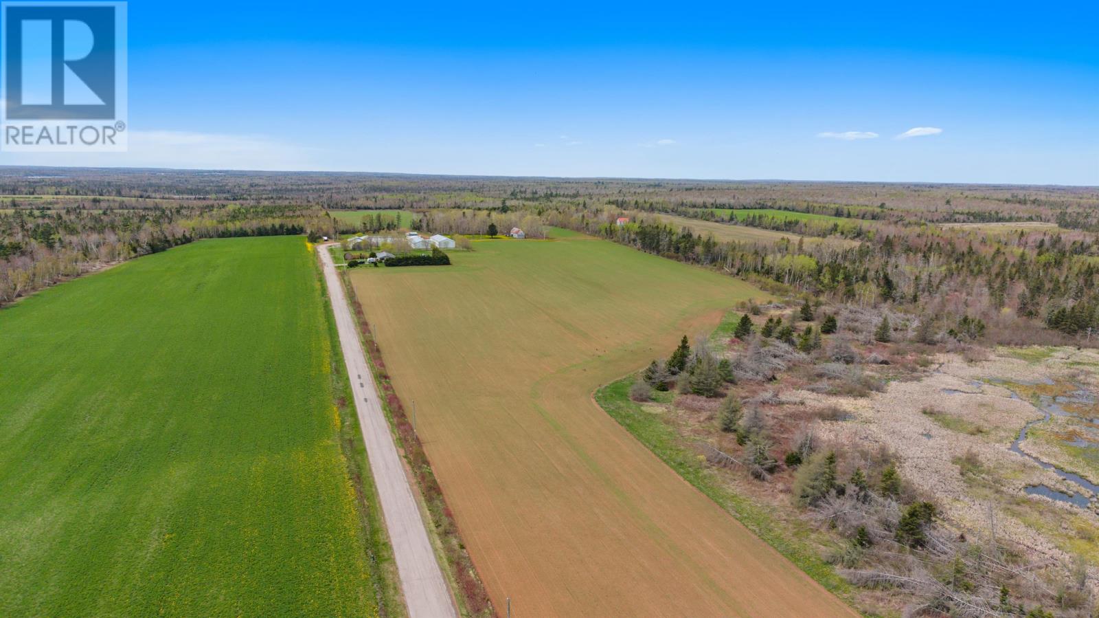 Acreage Macphee Road Property Photo 5