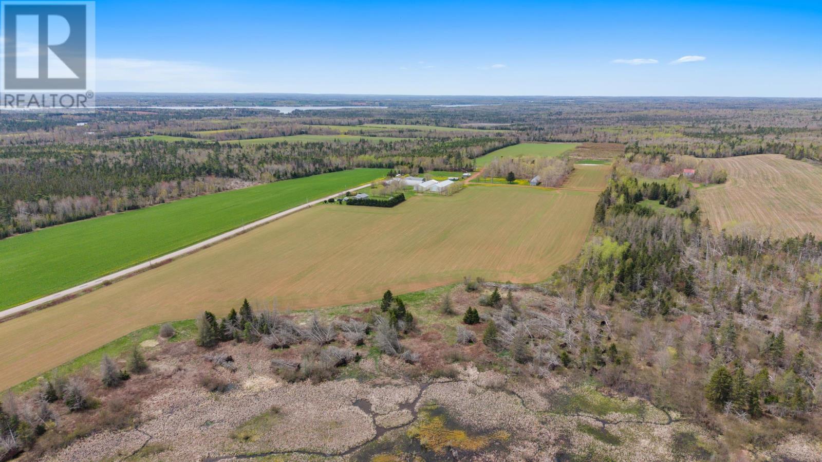 Acreage Macphee Road Property Photo 7