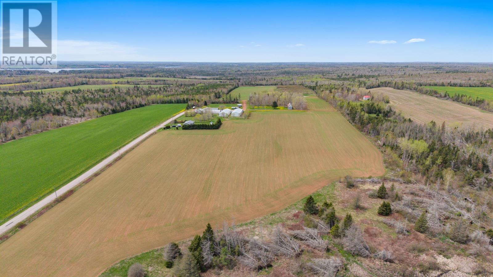 Acreage Macphee Road Property Photo 8