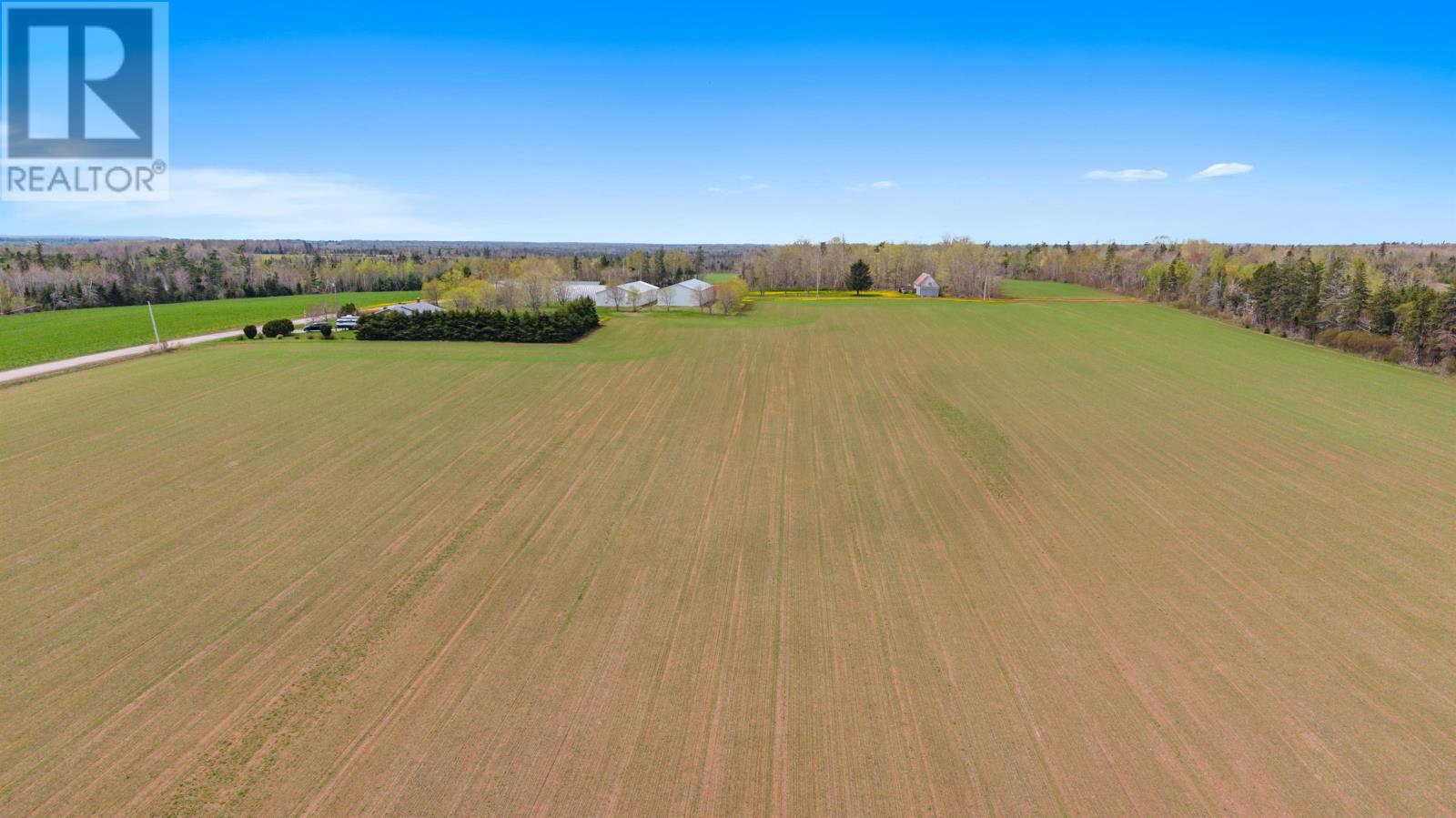 Acreage Macphee Road Property Photo 9