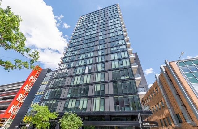 1405 311 Hargrave Street Property Photo 2