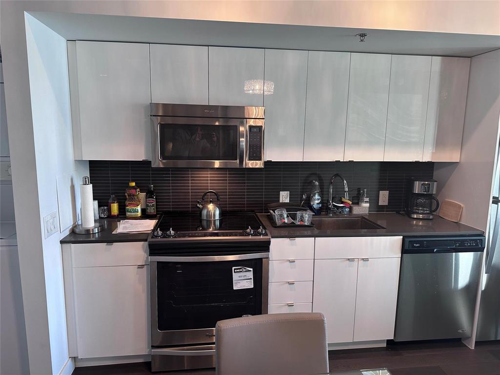 1405 311 Hargrave Street Property Photo 15