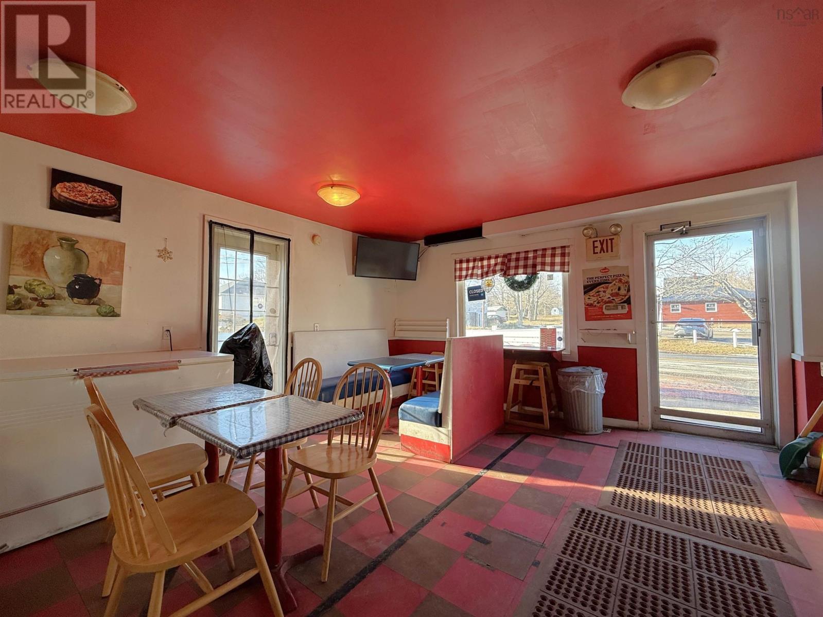 5257 Highway 10 Property Photo 18