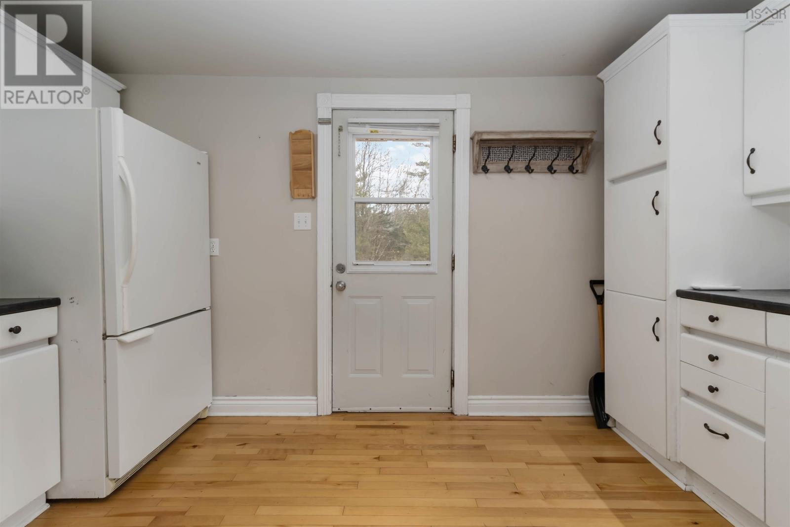 186 Old Kettle Road Property Photo 8