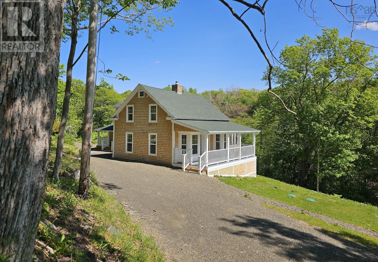 1940 Clementsvale Road Property Photo 44
