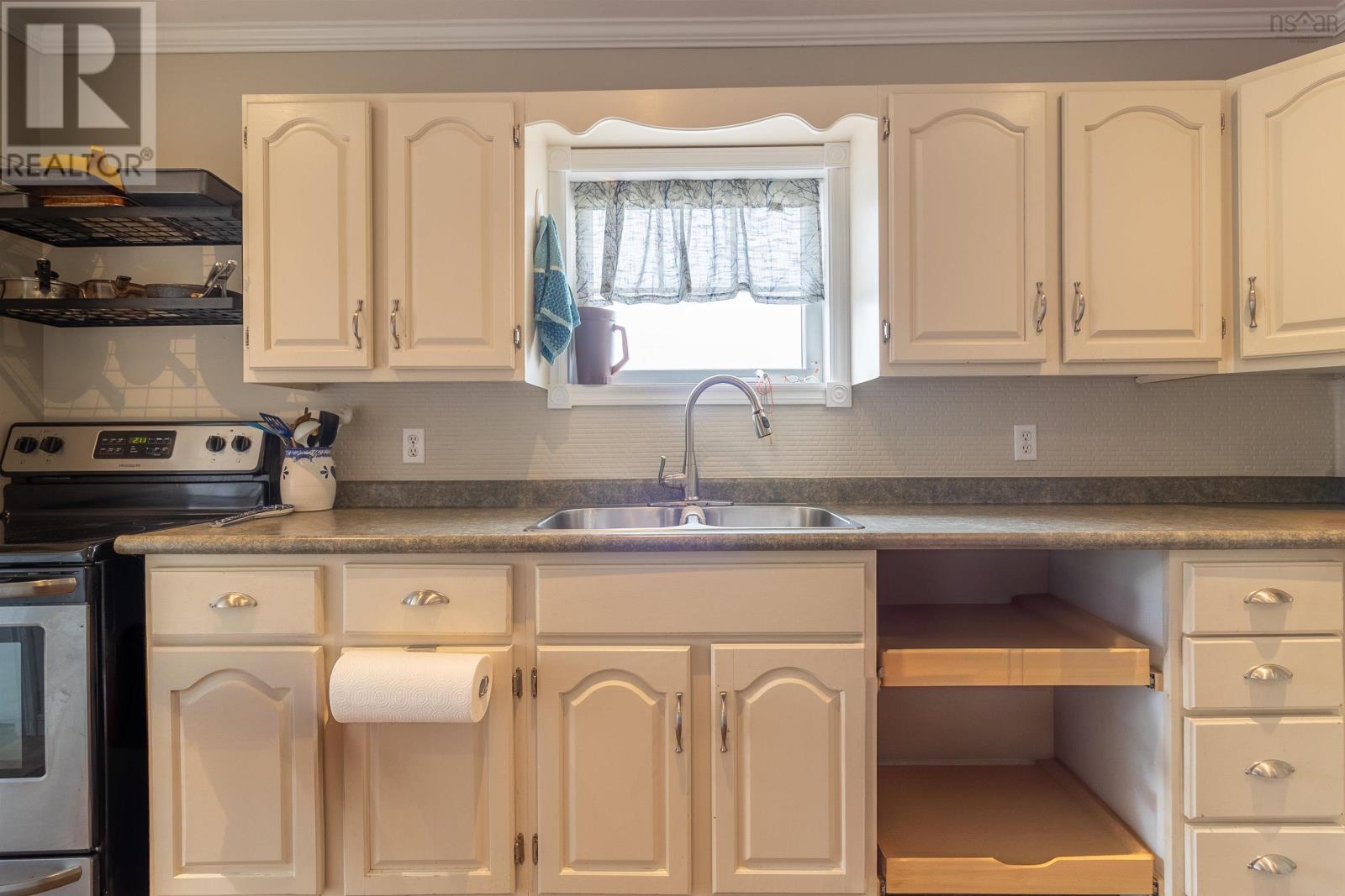 113 Bear Point Road Property Photo 11