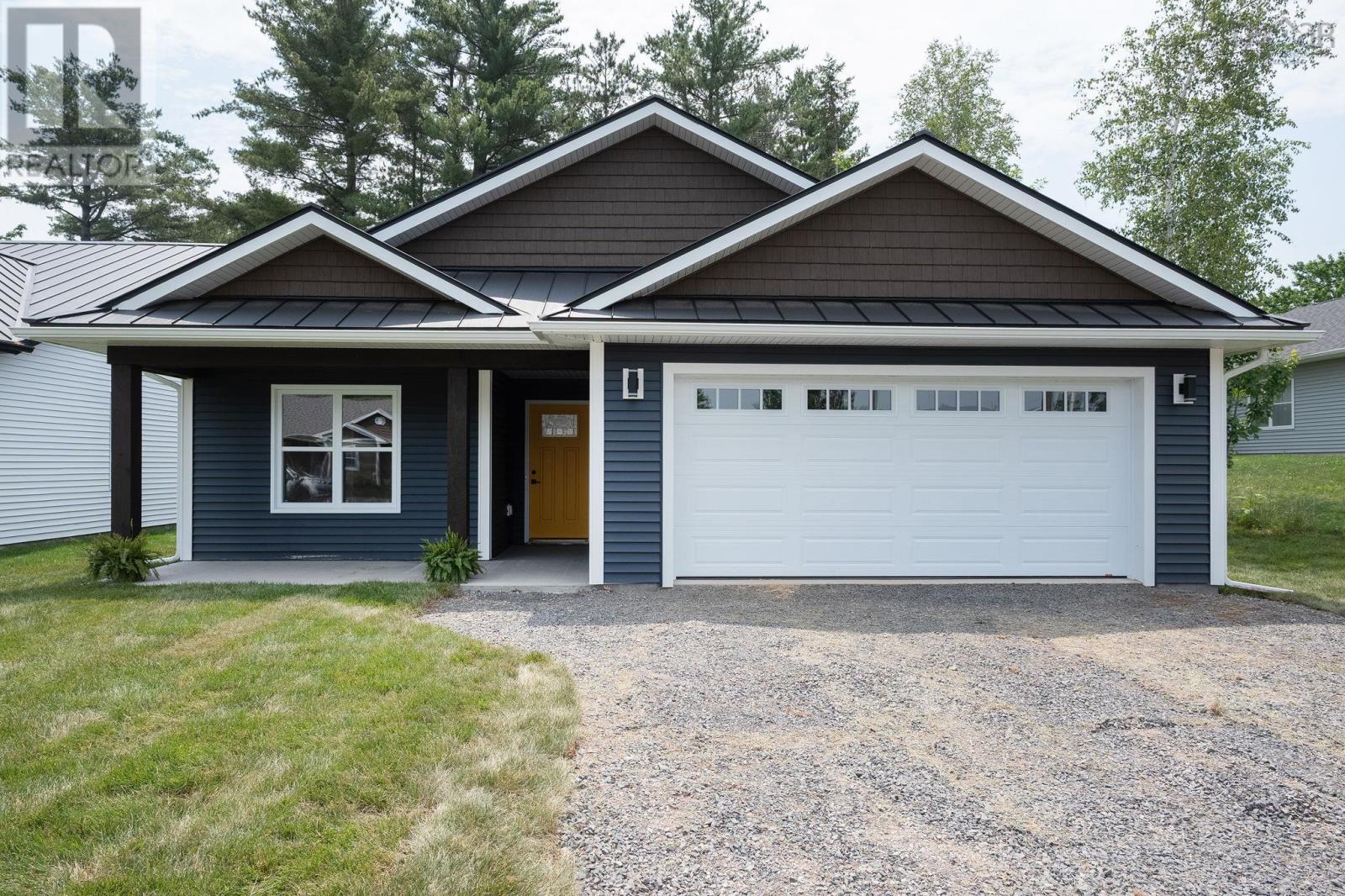 10 Peterson Street Property Photo 1