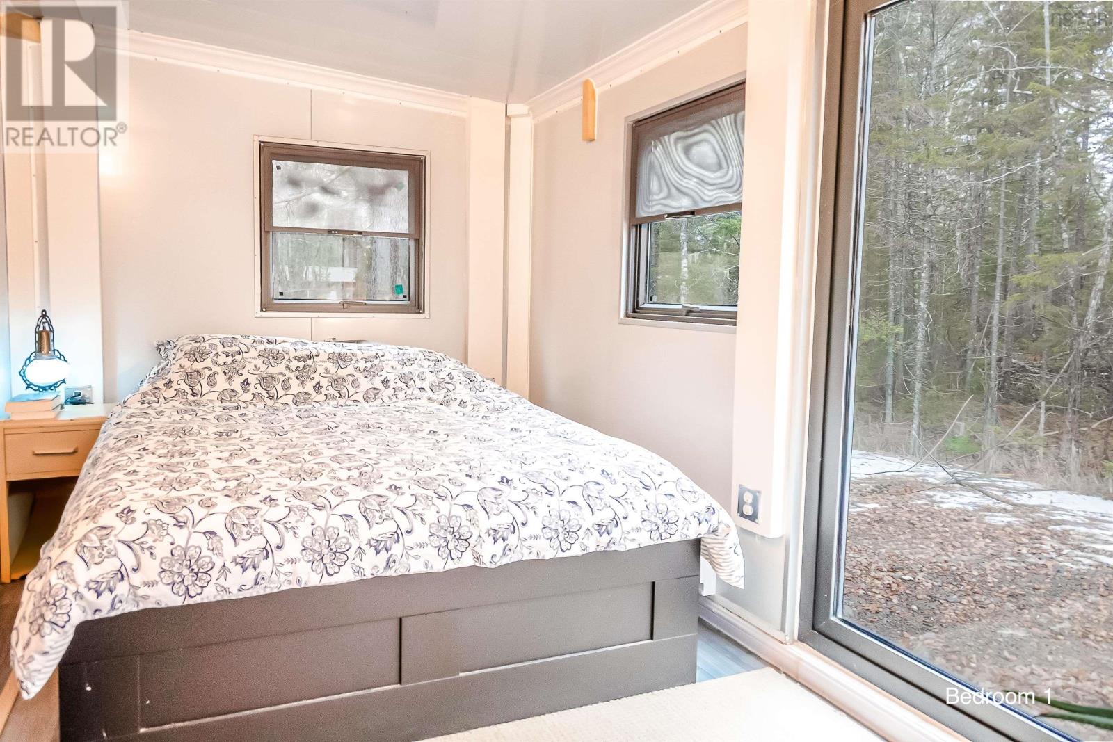 25 Hirtle Drive Property Photo 13