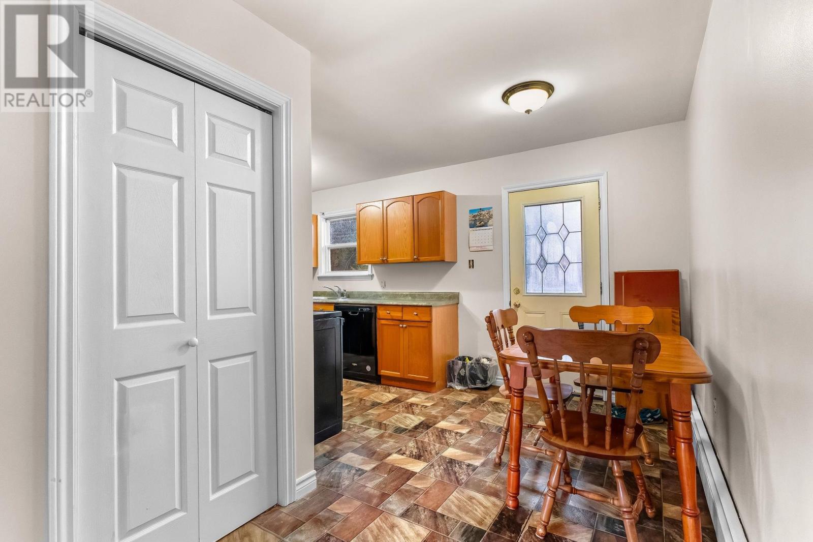 213 Patterson Drive Property Photo 4