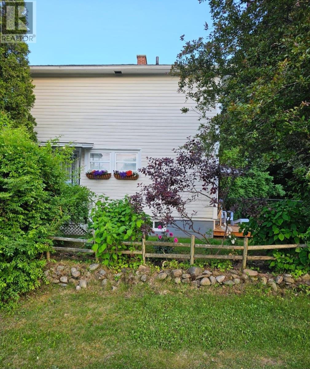 3 Reagh Avenue Property Photo 42