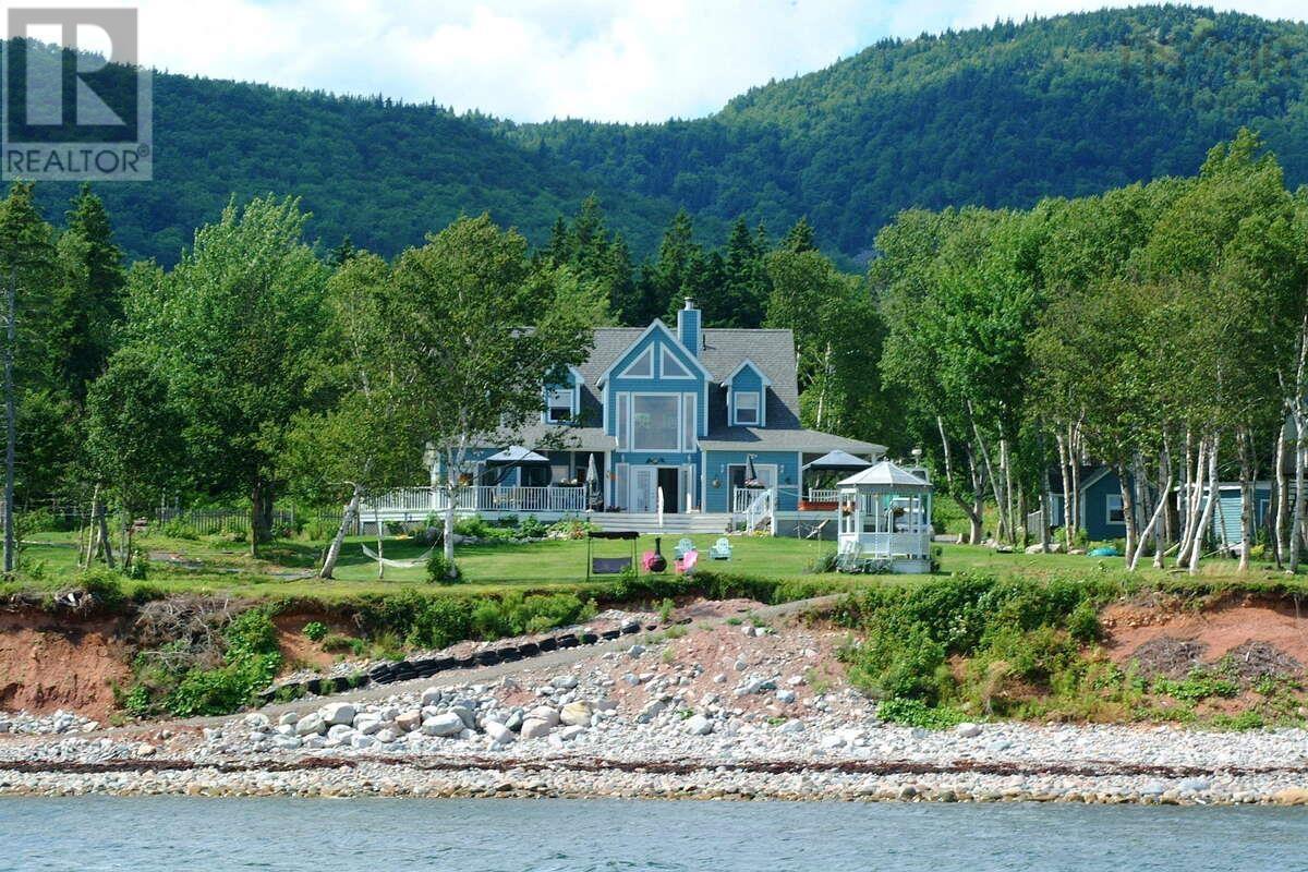 45227 Cabot Trail Property Photo 2