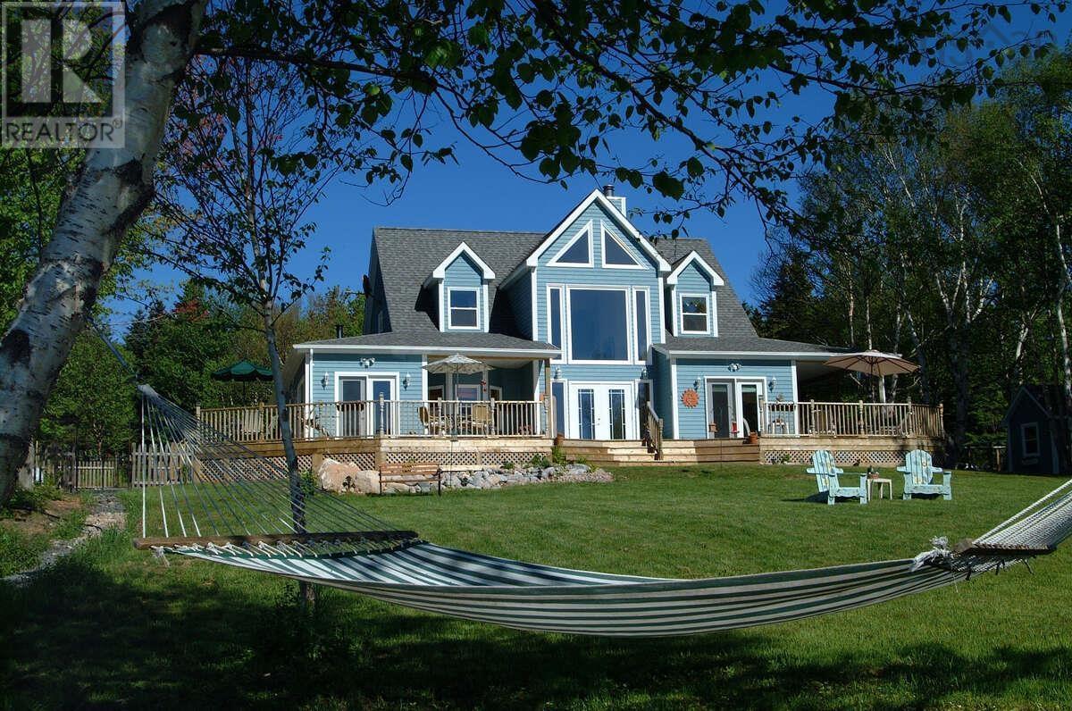 45227 Cabot Trail Property Photo 4