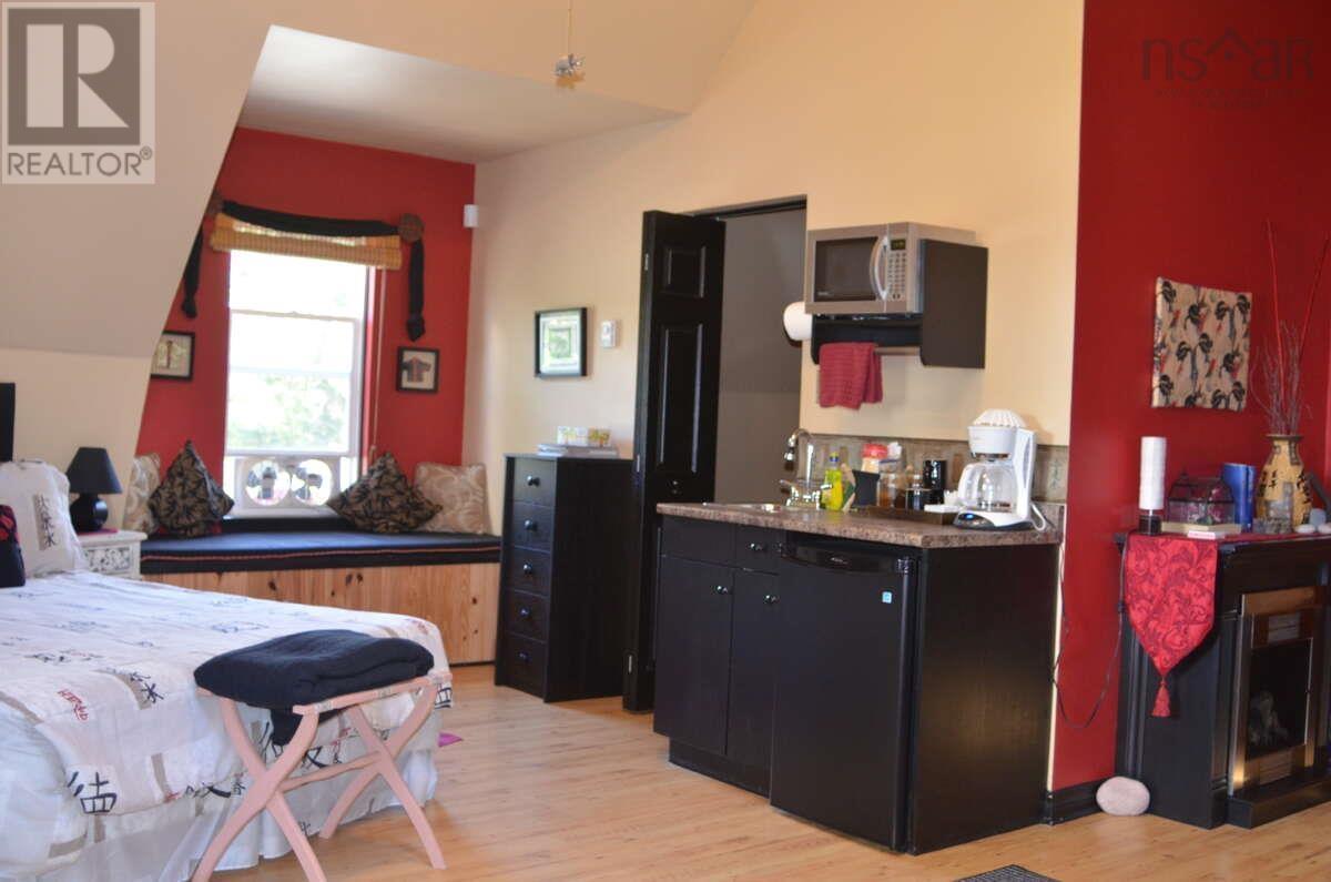 45227 Cabot Trail Property Photo 41
