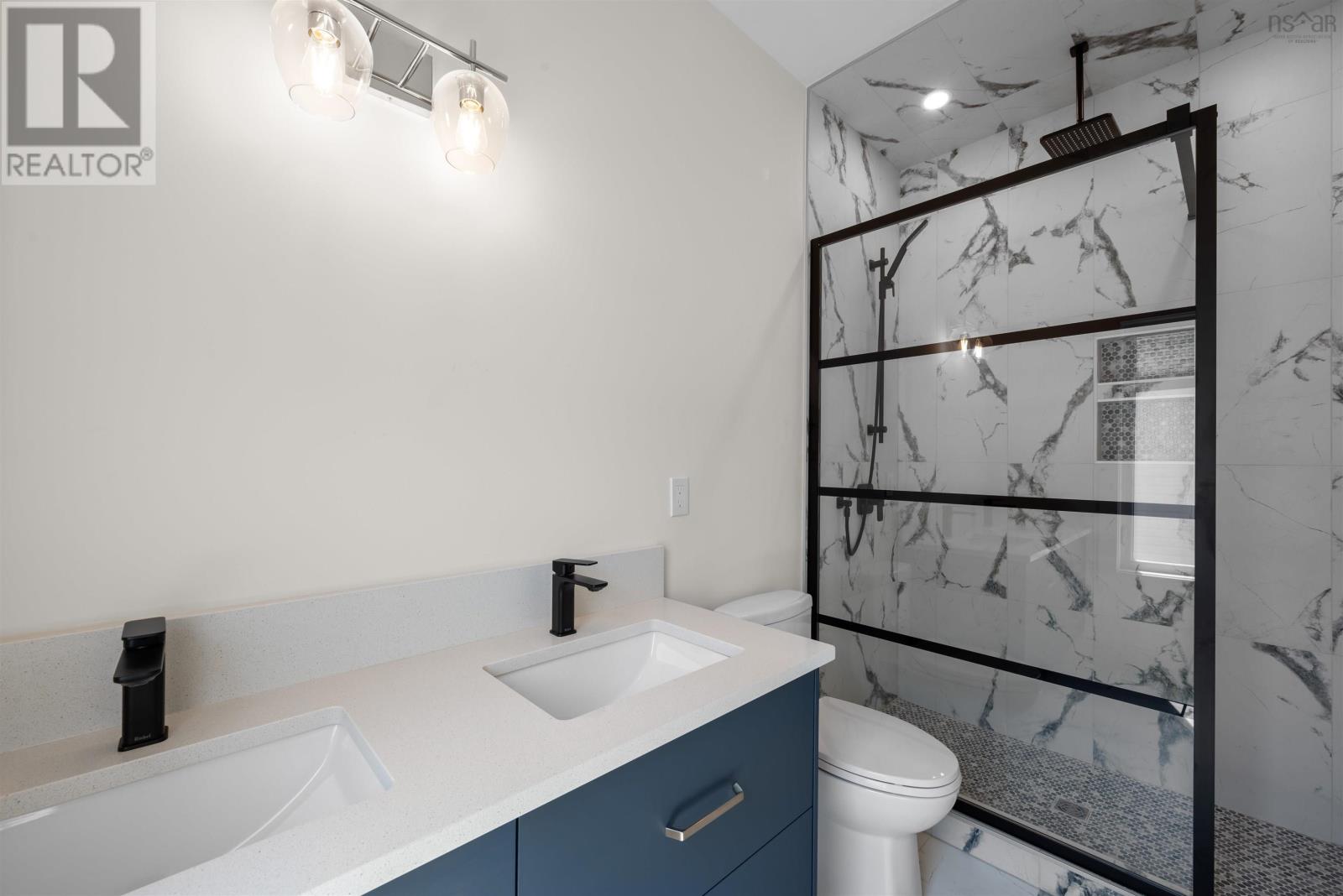 171 Carnoustie Drive Property Photo 16