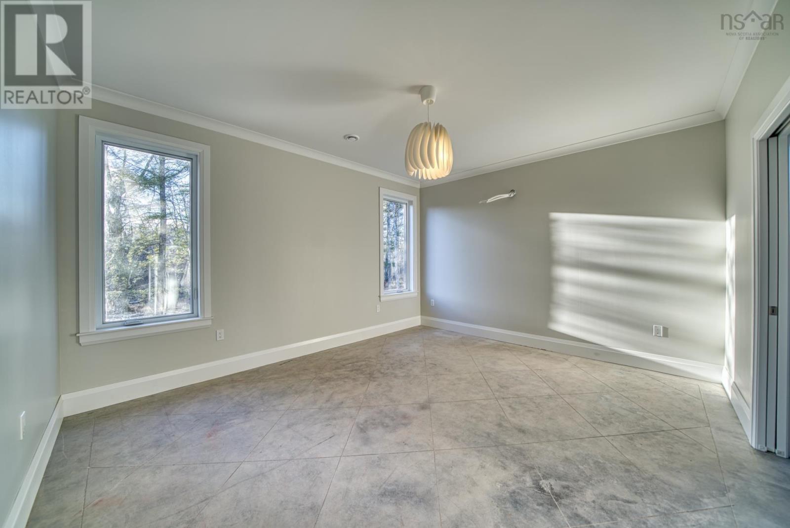 17 Soleil Crescent Property Photo 30