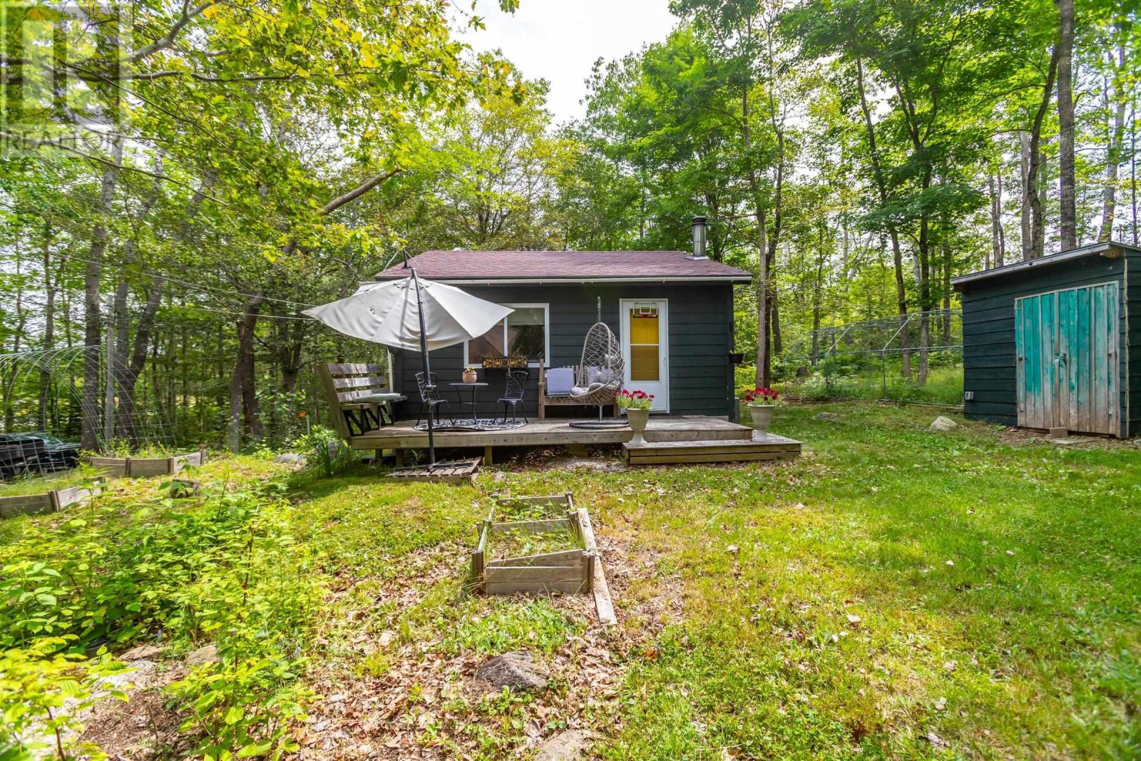 2546 Virginia Road Property Photo 2