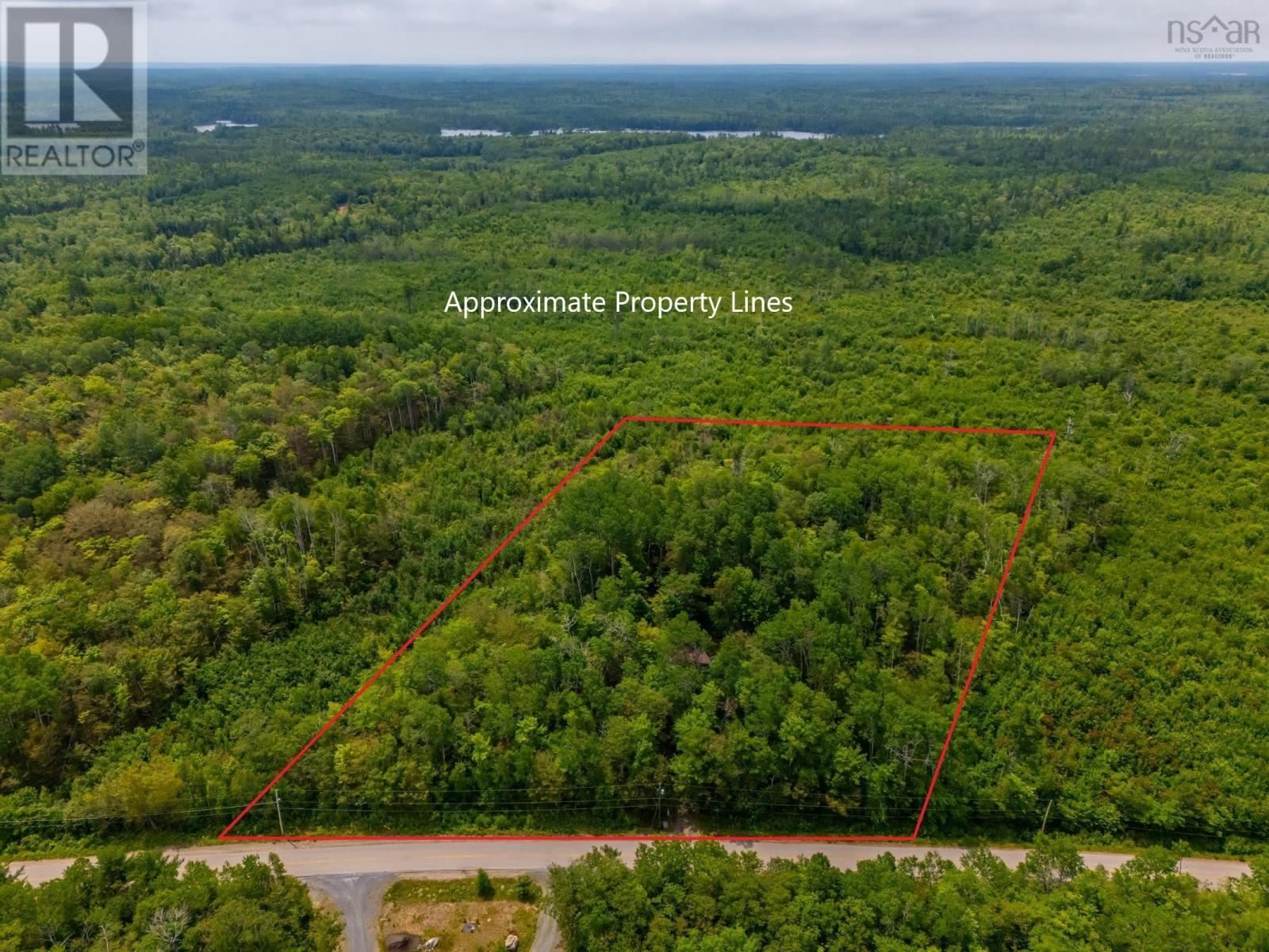 2546 Virginia Road Property Photo 4