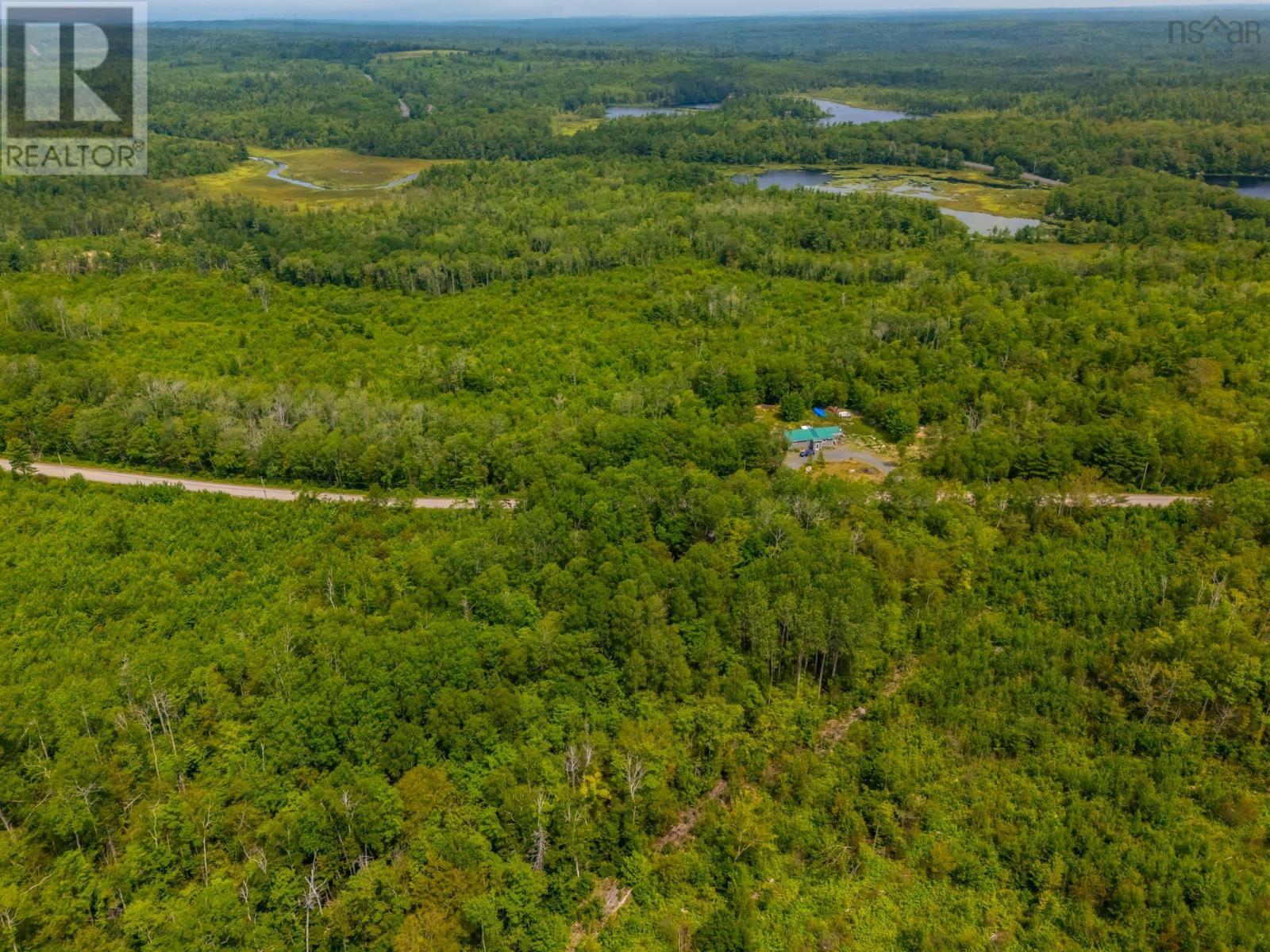 2546 Virginia Road Property Photo 6