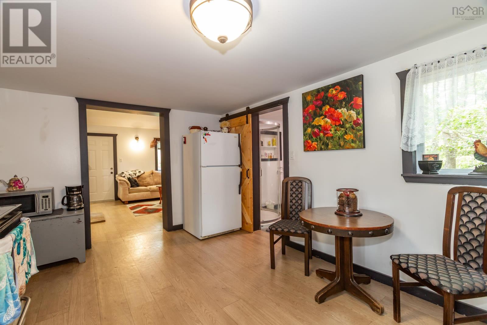 2546 Virginia Road Property Photo 11