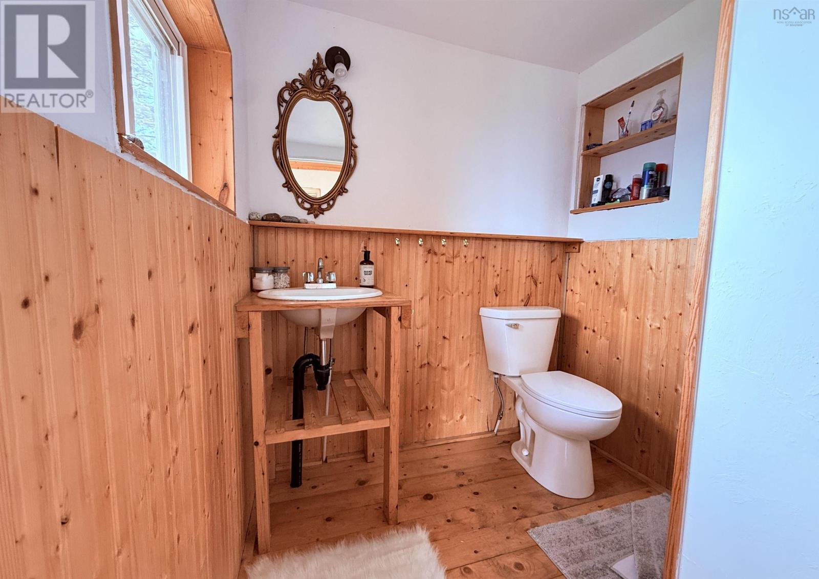 671 South Shore Road Property Photo 18