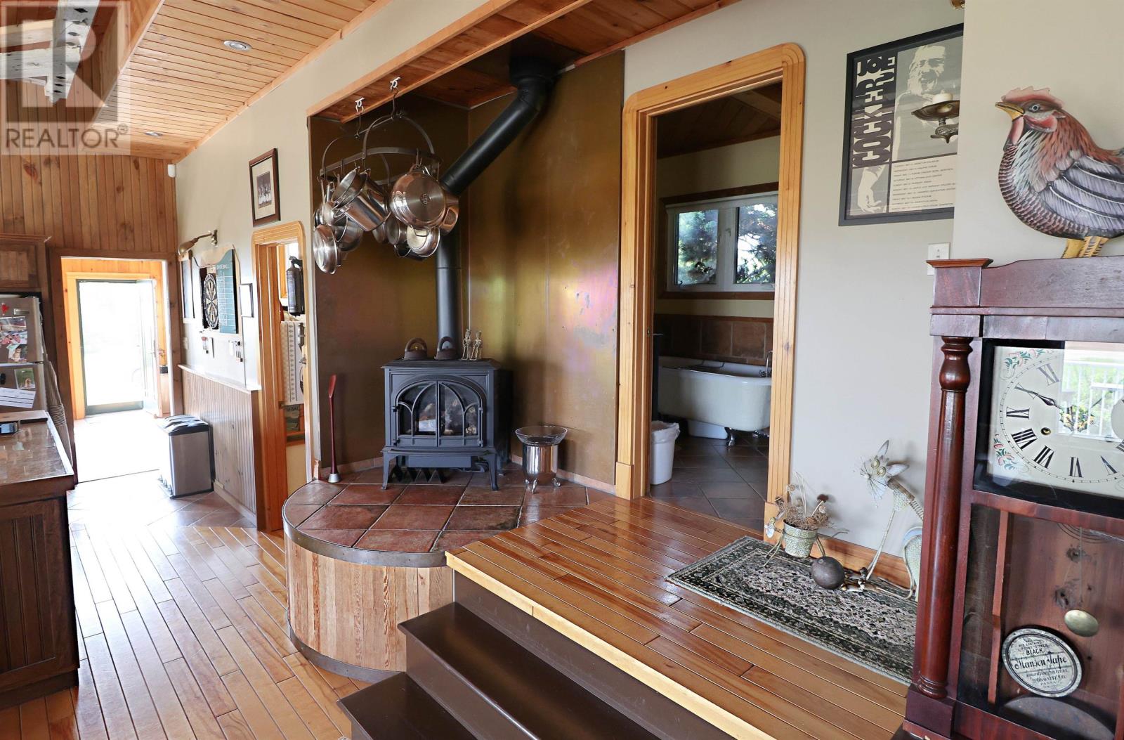 7 Bayside Crescent Property Photo 5
