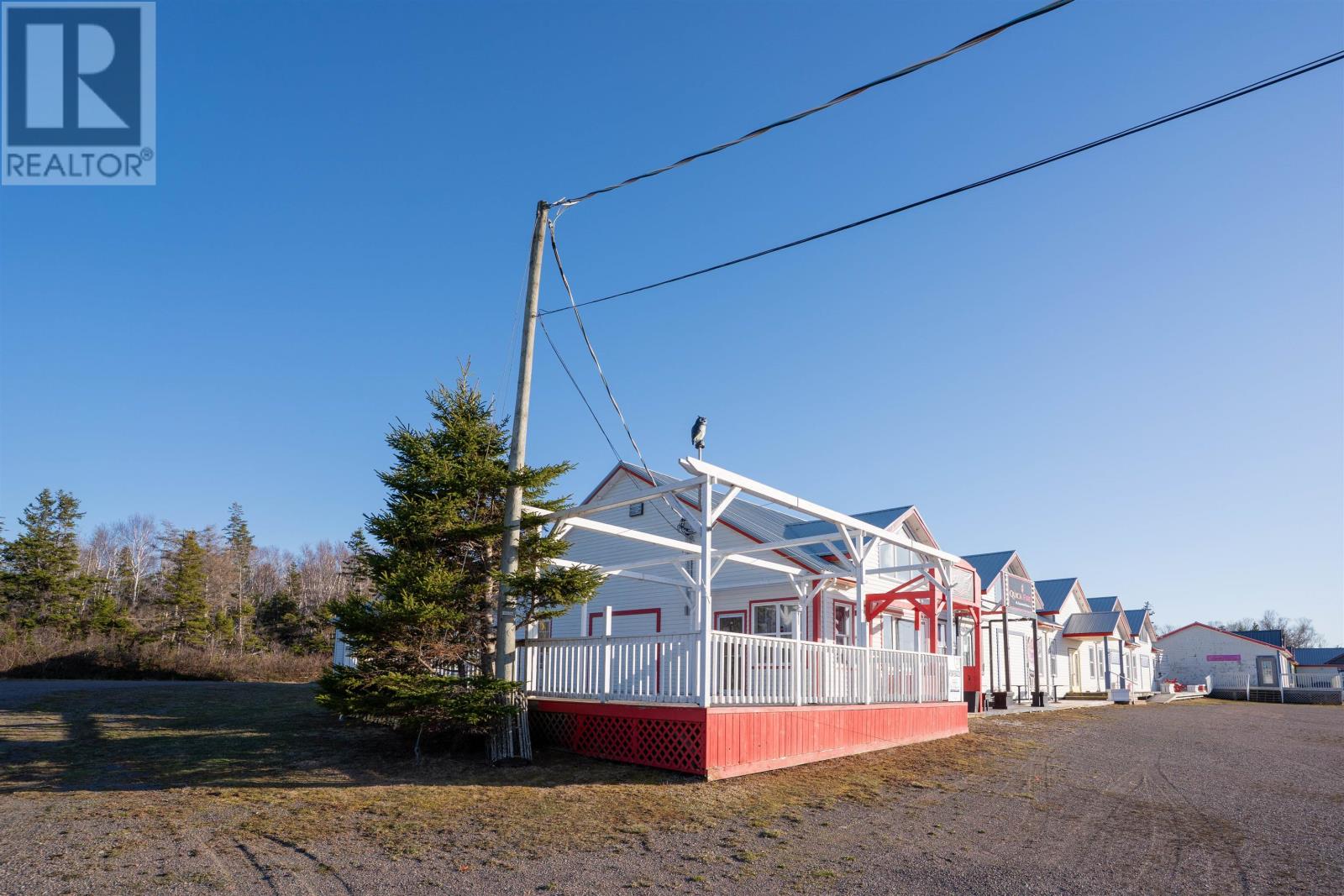 8989 Cavendish Road Property Photo 30