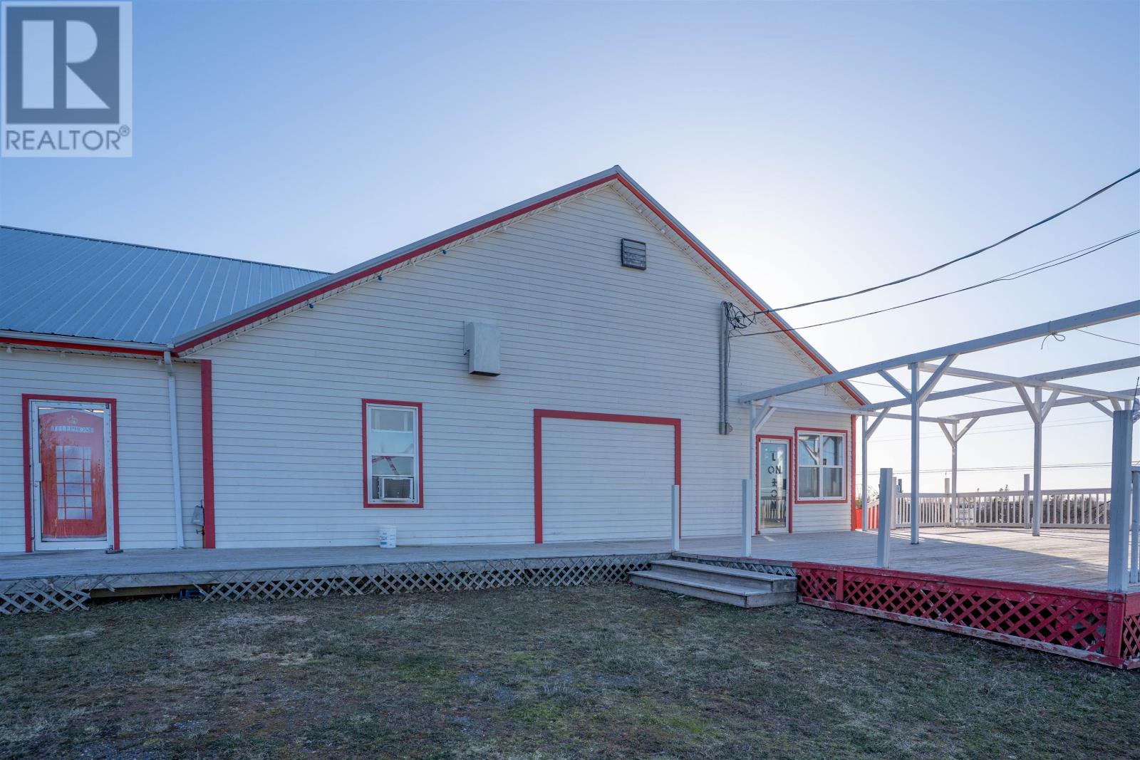 8989 Cavendish Road Property Photo 31