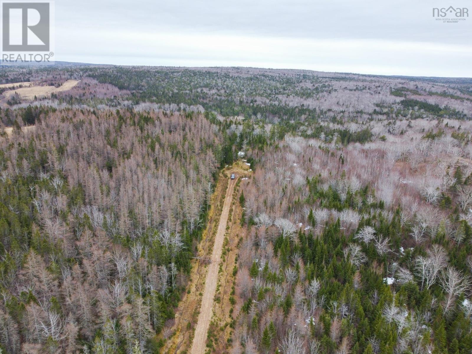 West Bay Highway Property Photo 3