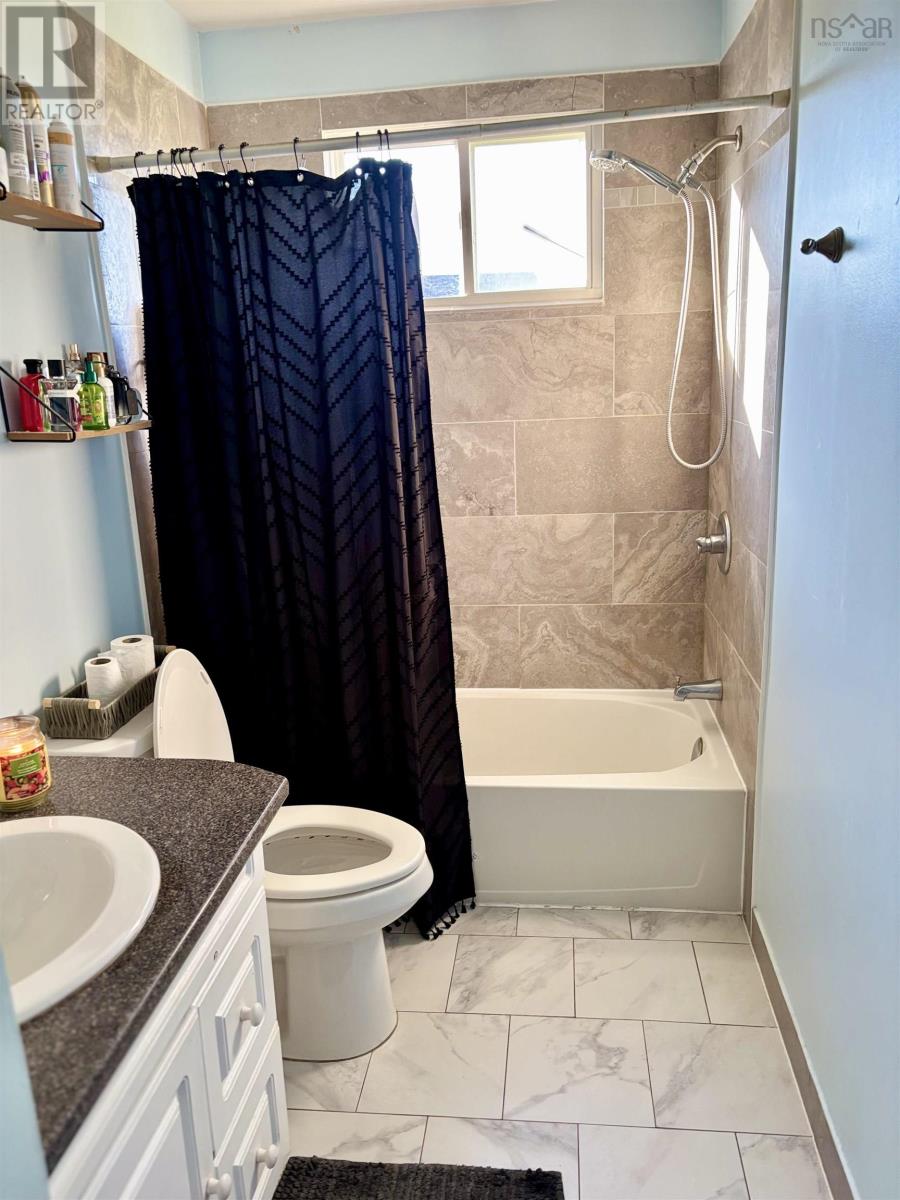 23 Celtic Drive Property Photo 5